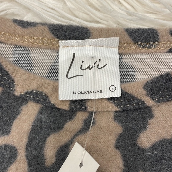 Womens livi by Olivia Rae shirt - Picture 5 of 7